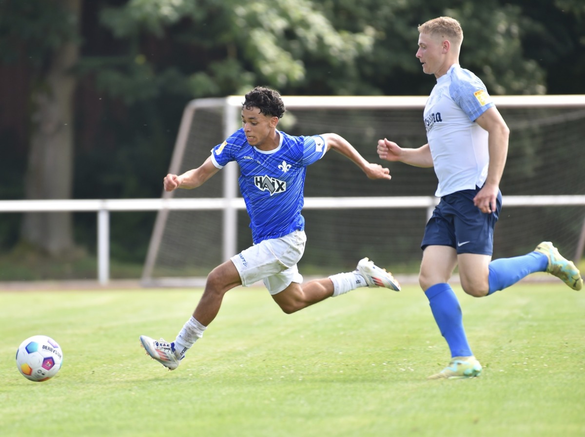 Pflichtspielpremiere: U21 holt ersten Punkt